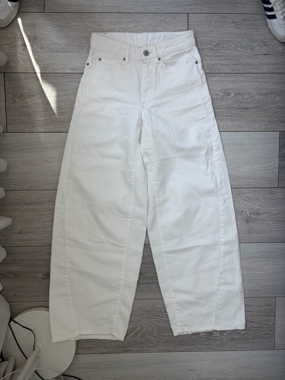 Zara White Wide-Leg Jeans